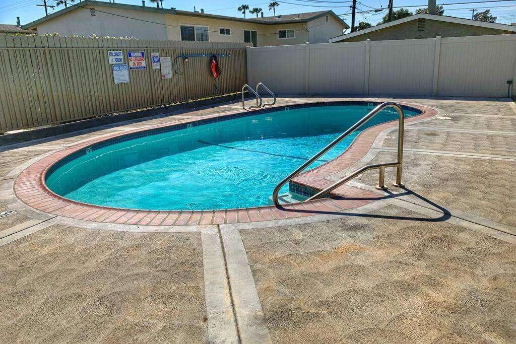 Huntington Highlight - Pool, Patio, Close To Beach Huntington Beach Esterno foto